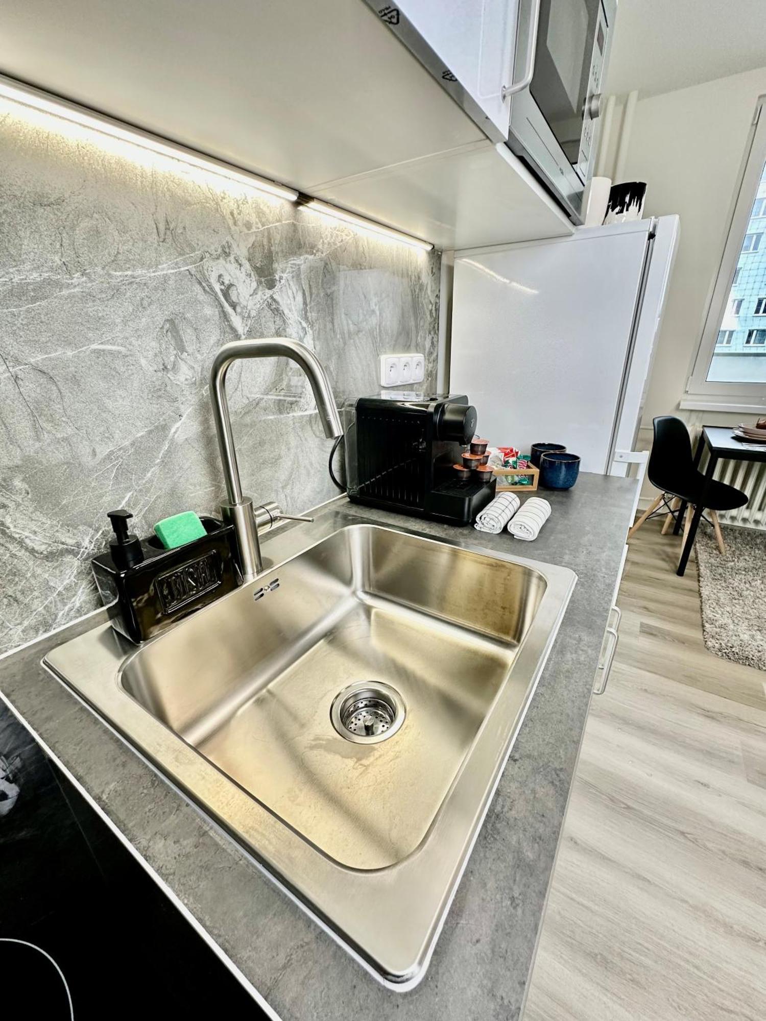 Dazzling Apartment Prague